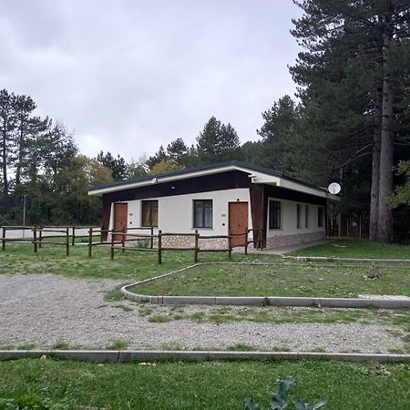 Chalet Lago Taverna  Eksteriør bilde